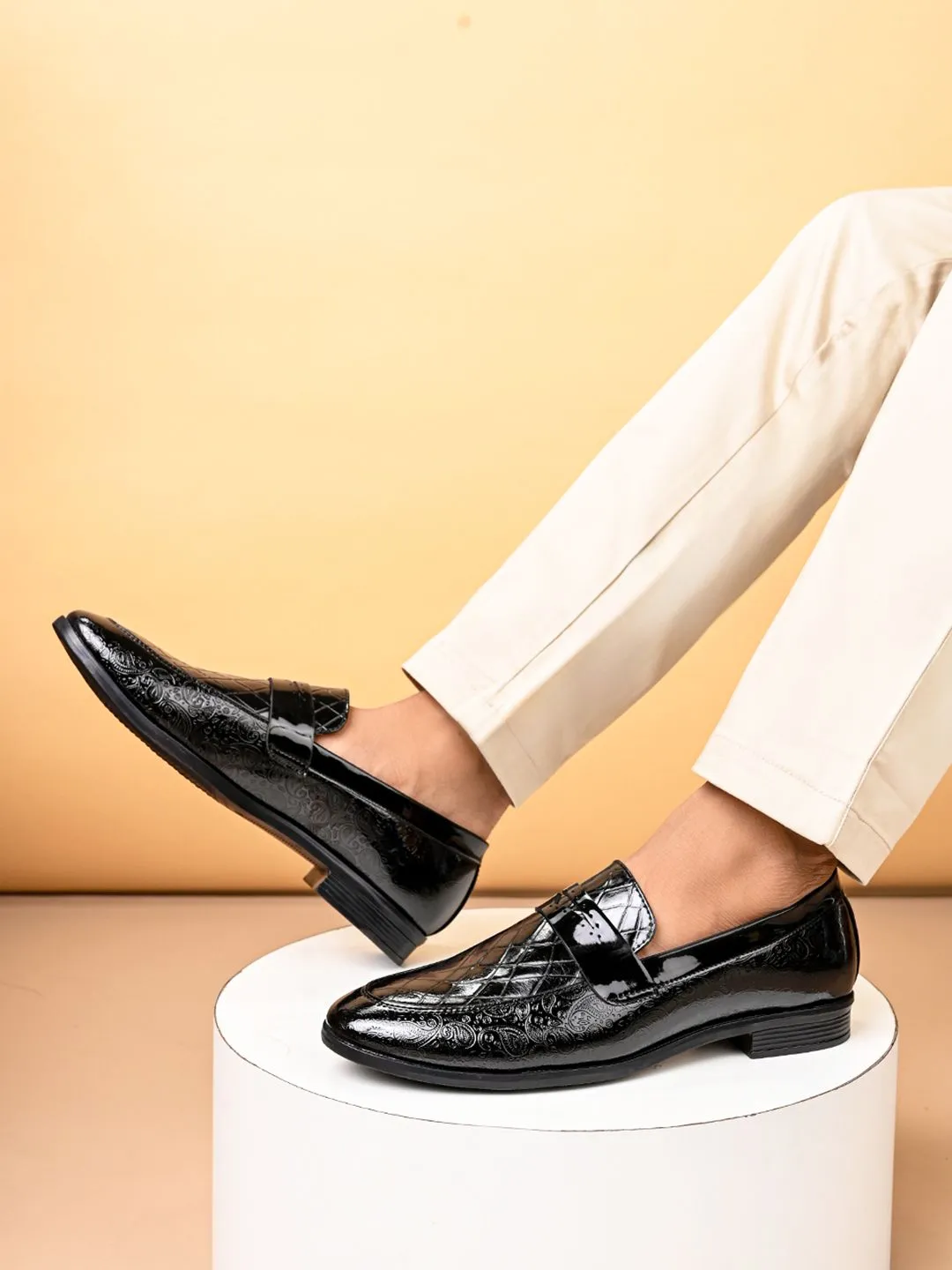 INVICTUS Men Formal Loafers